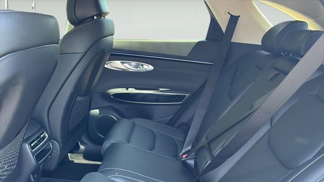 2026 Genesis GV70 2.5T Standard