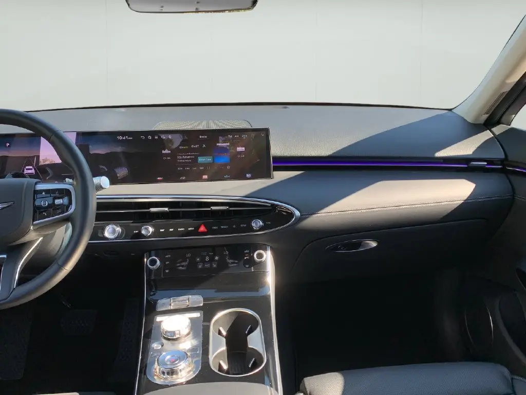 2026 Genesis Gv70 - $45,654