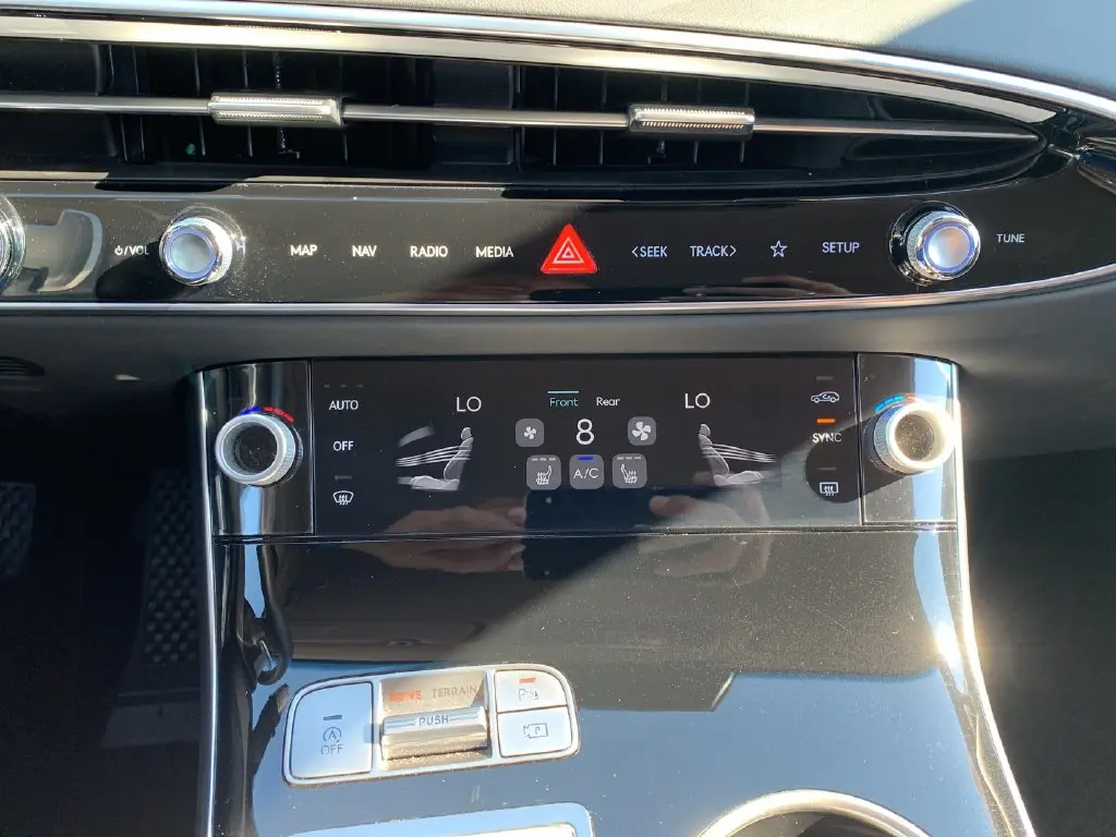 2026 Genesis Gv70 - $45,654