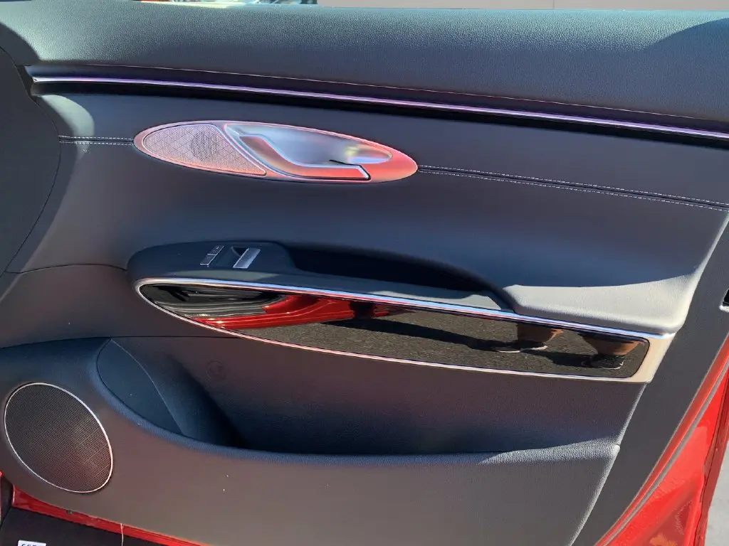 2026 Genesis Gv70 - $45,654