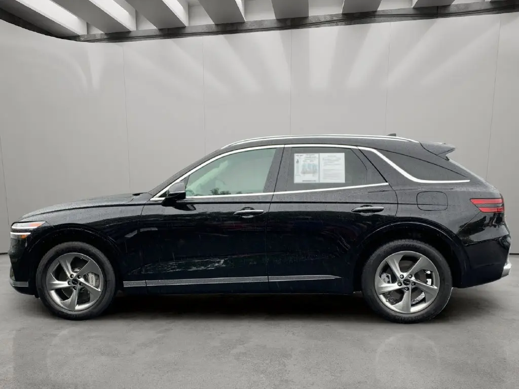 2026 Genesis Gv70 - $42,987