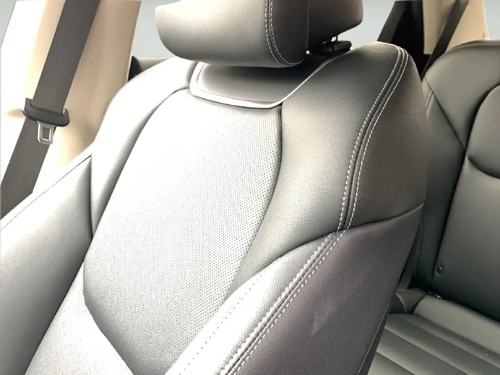 2026 Genesis Gv70 - $42,987