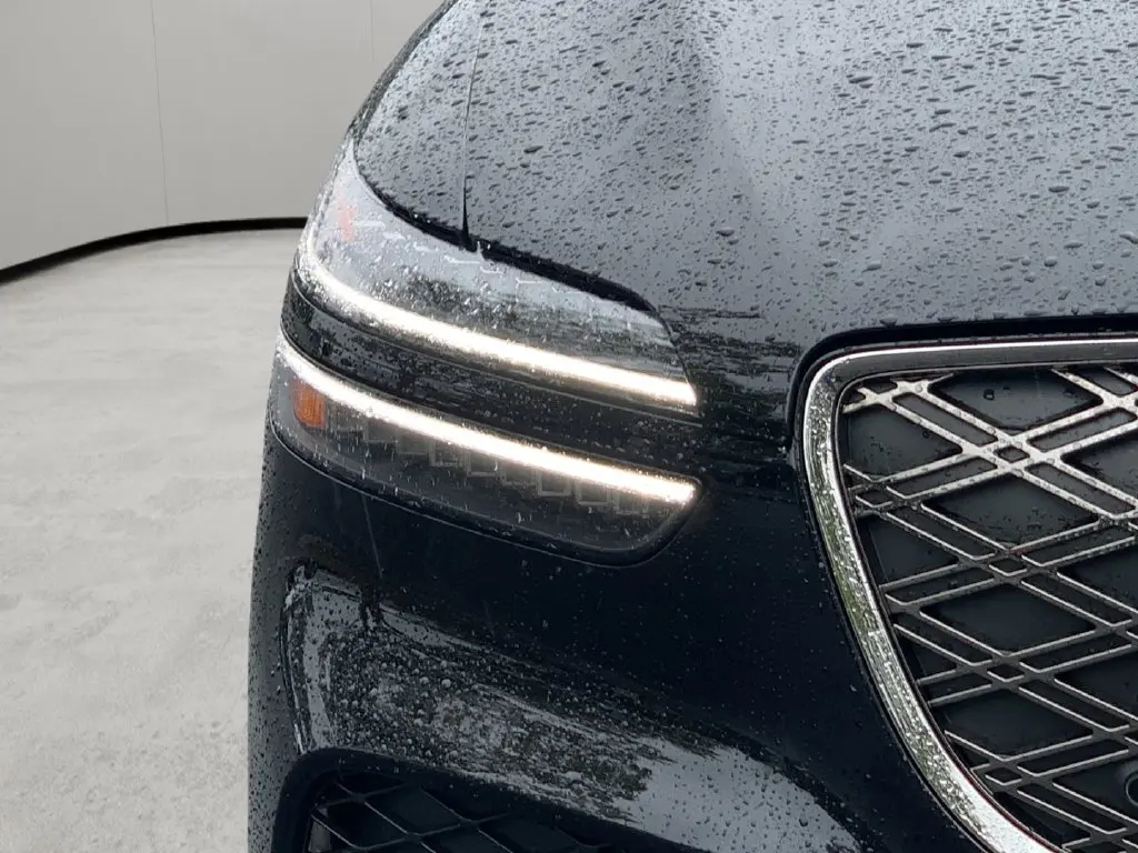 2026 Genesis Gv70 - $42,987