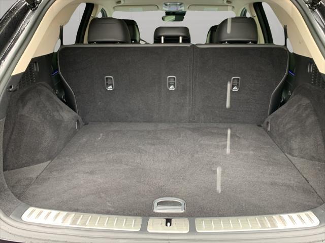 2026 Genesis Gv70 - $43,200