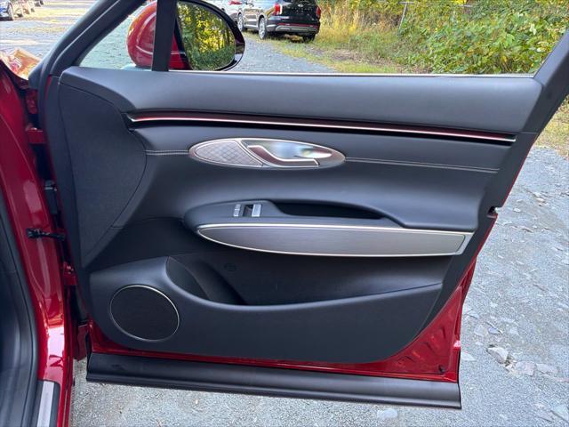 2026 Genesis Gv70 - $51,999
