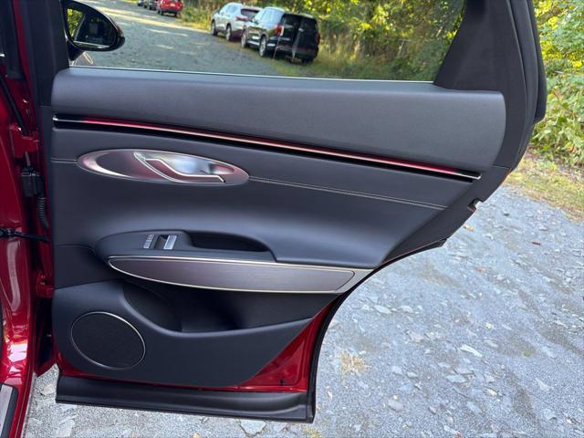 2026 Genesis Gv70 - $51,999