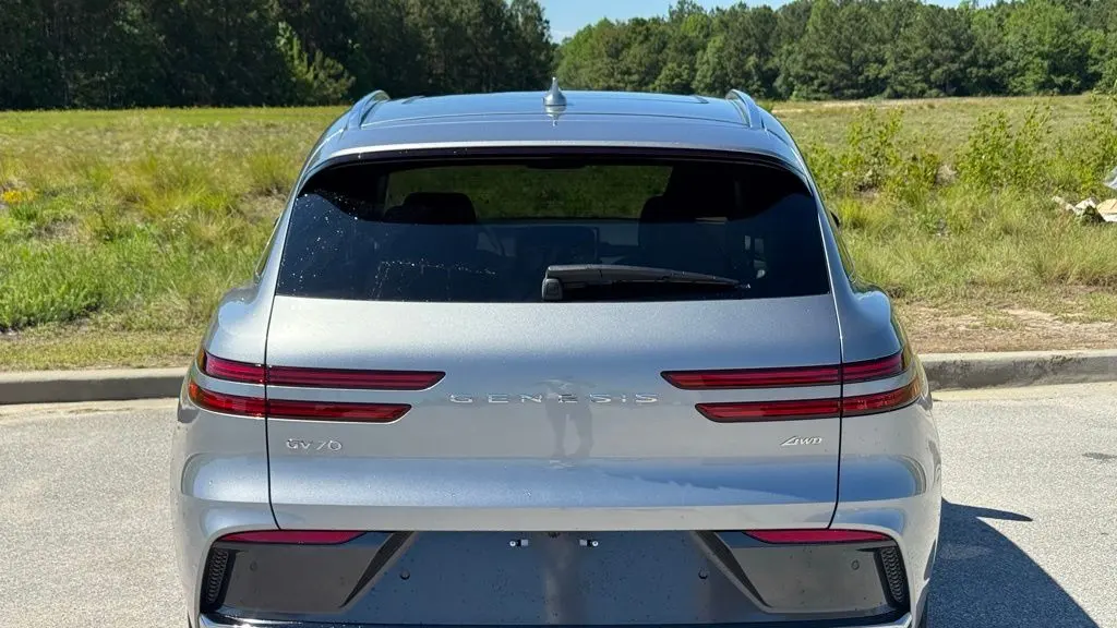 2026 Genesis GV70 2.5T Select