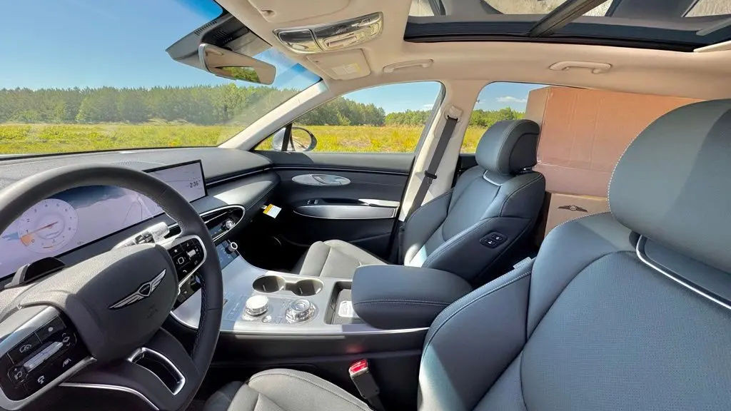 2026 Genesis GV70 2.5T Select