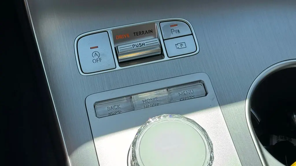 2026 Genesis GV70 2.5T Select