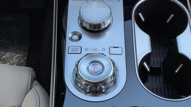 2026 Genesis GV70 2.5T Standard