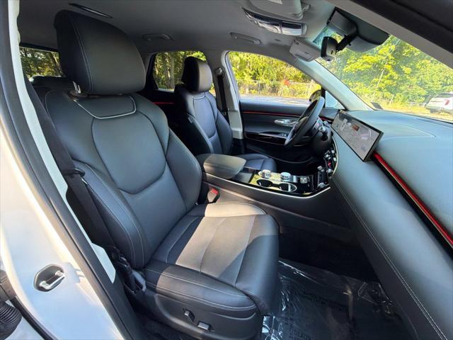 2026 Genesis Gv70 - $49,999