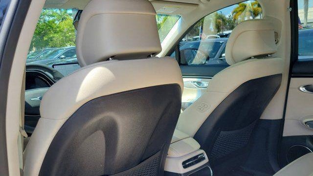 2024 Genesis GV70 2.5T Standard