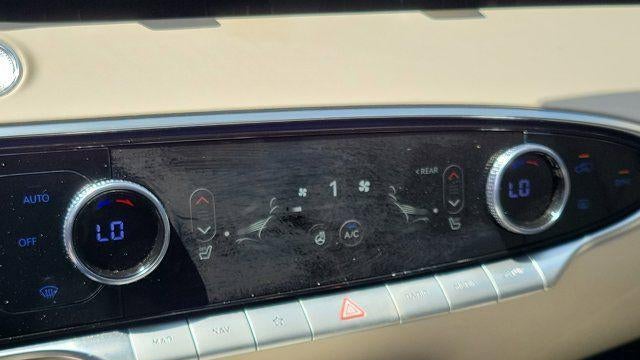 2024 Genesis GV70 2.5T Standard