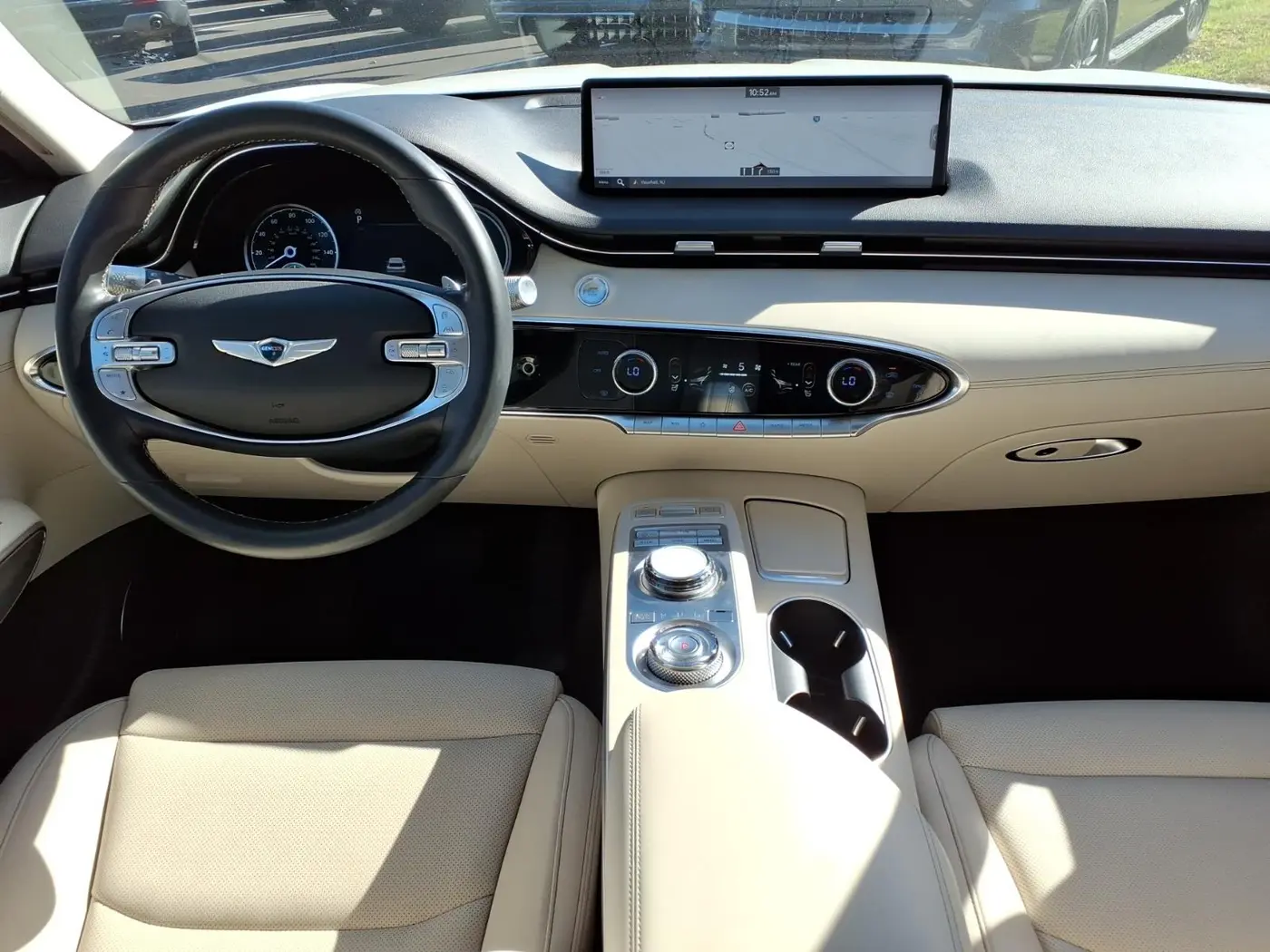 2024 Genesis Gv70 - $38,997