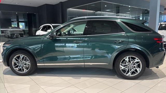 2024 Genesis GV70 2.5T Standard