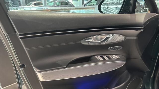 2024 Genesis GV70 2.5T Standard