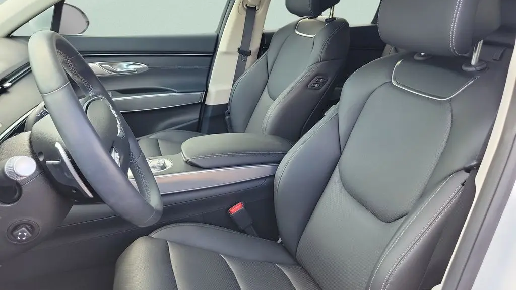 2025 Genesis GV70 2.5T Standard