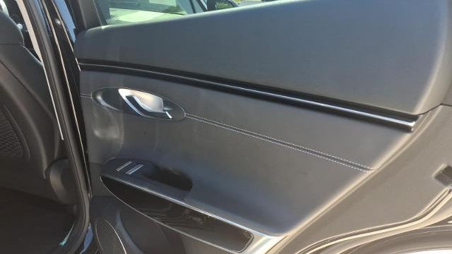 2025 Genesis GV70 2.5T Standard