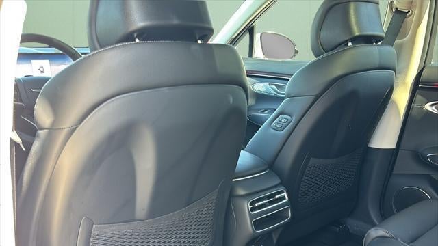 2026 Genesis GV70 2.5T Select