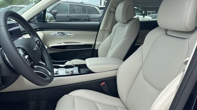 2026 Genesis GV70 2.5T Standard