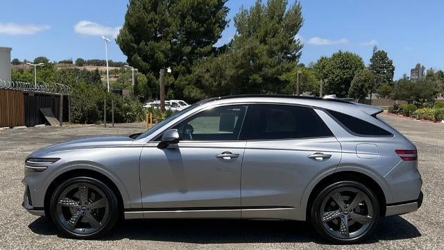 2024 Genesis GV70 2.5T Standard