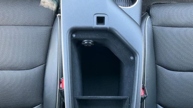 2024 Genesis GV70 2.5T Standard