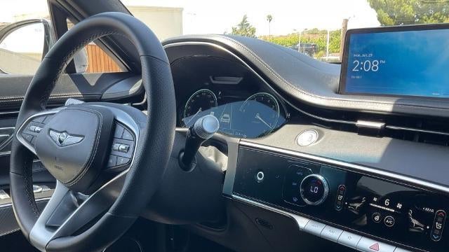 2024 Genesis GV70 2.5T Standard
