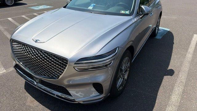 2024 Genesis GV70 2.5T Standard