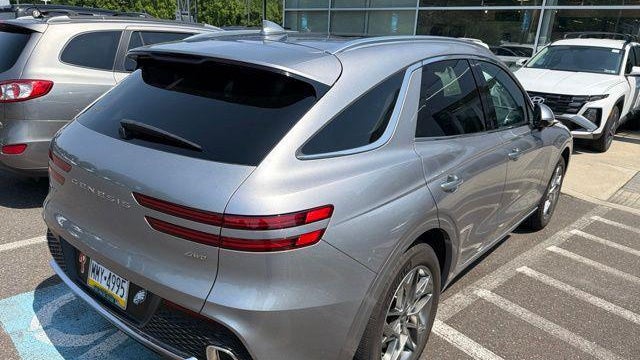 2024 Genesis GV70 2.5T Standard