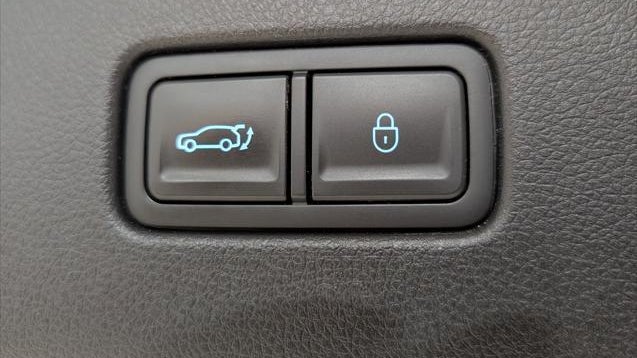 2025 Genesis GV70 2.5T Standard