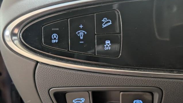 2025 Genesis GV70 2.5T Standard