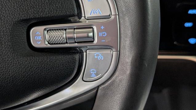 2025 Genesis GV70 2.5T Standard