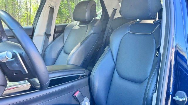 2025 Genesis GV70 2.5T Standard