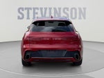2025 GV70 Thumbnail 4