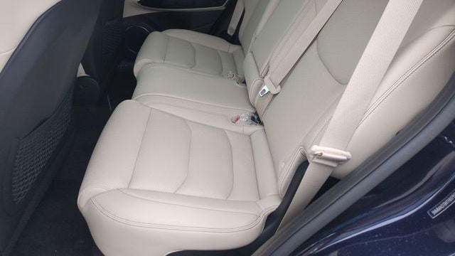 2026 Genesis GV70 2.5T Standard
