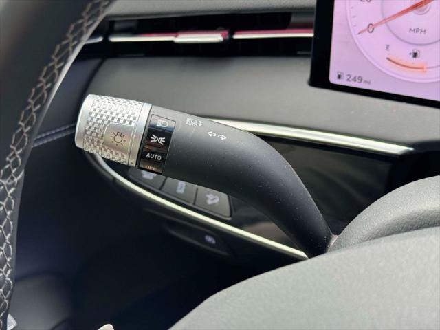 2026 Genesis Gv70 - $47,504