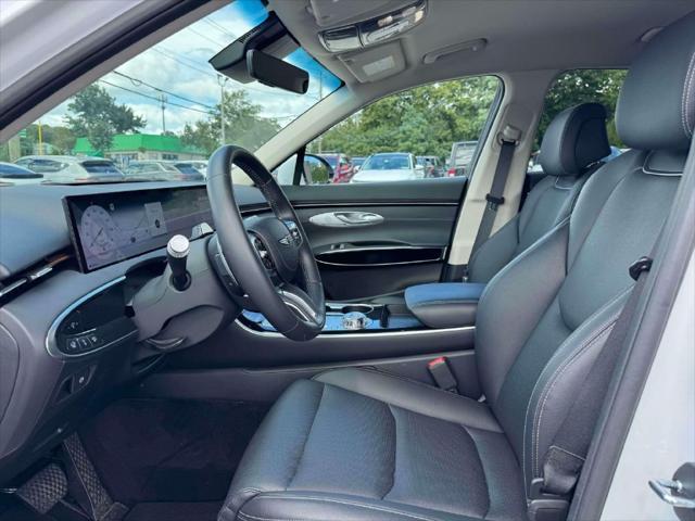 2026 Genesis Gv70 - $47,487