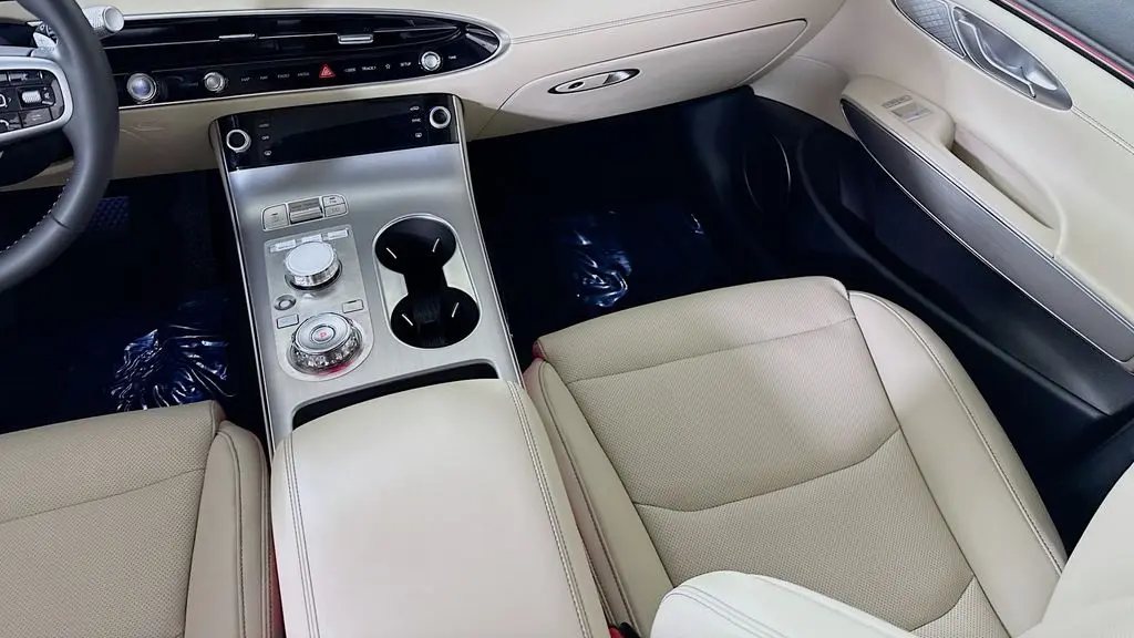 2026 Genesis GV70 2.5T Select