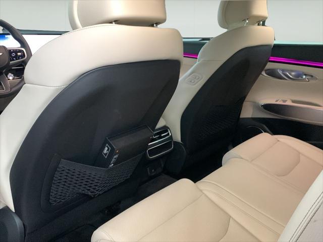 2026 Genesis Gv70 - $47,679