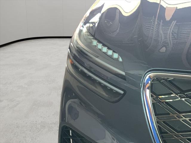 2026 Genesis Gv70 - $47,679
