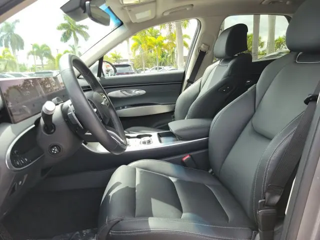 2026 Genesis Gv70 - $48,740