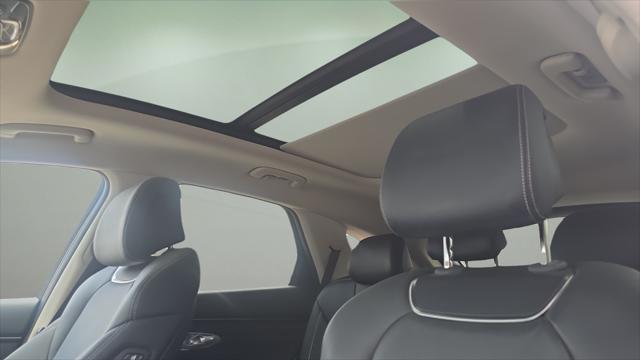 2024 Genesis GV70 2.5T Standard