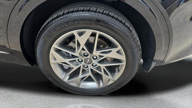 2024 Genesis GV70 2.5T Standard