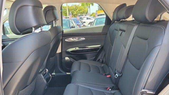 2024 Genesis GV70 2.5T Standard