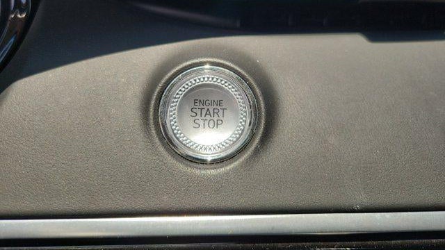 2024 Genesis GV70 2.5T Standard