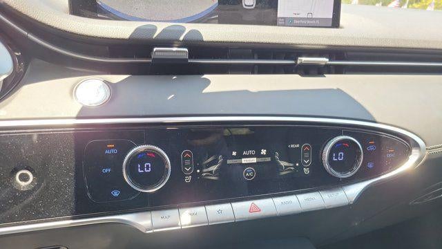 2024 Genesis GV70 2.5T Standard