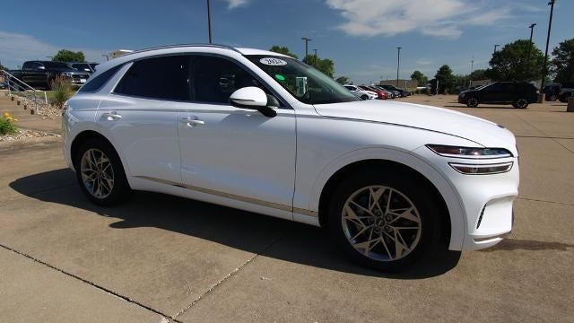 2024 Genesis GV70 2.5T Standard