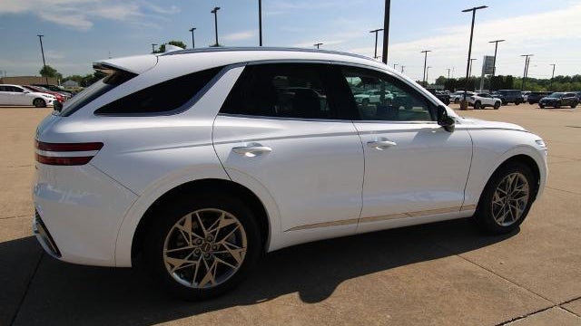 2024 Genesis GV70 2.5T Standard