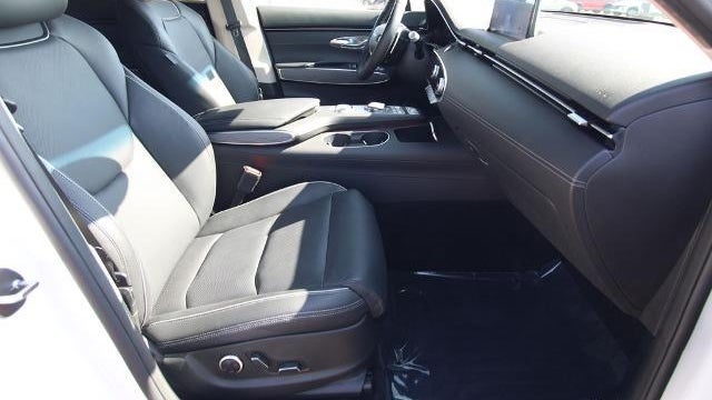 2024 Genesis GV70 2.5T Standard