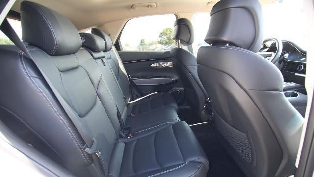 2024 Genesis GV70 2.5T Standard